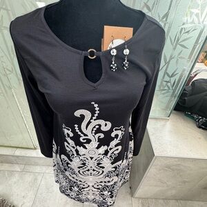 New Black and White Dress with Matching Earrings.